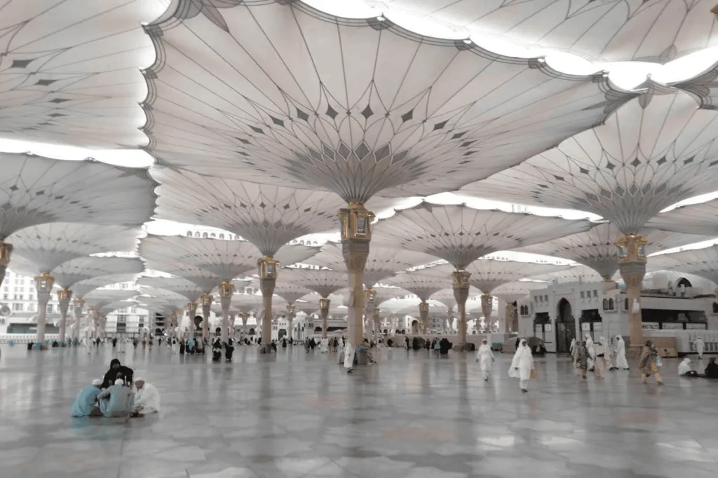مظلات سيارات الدمام